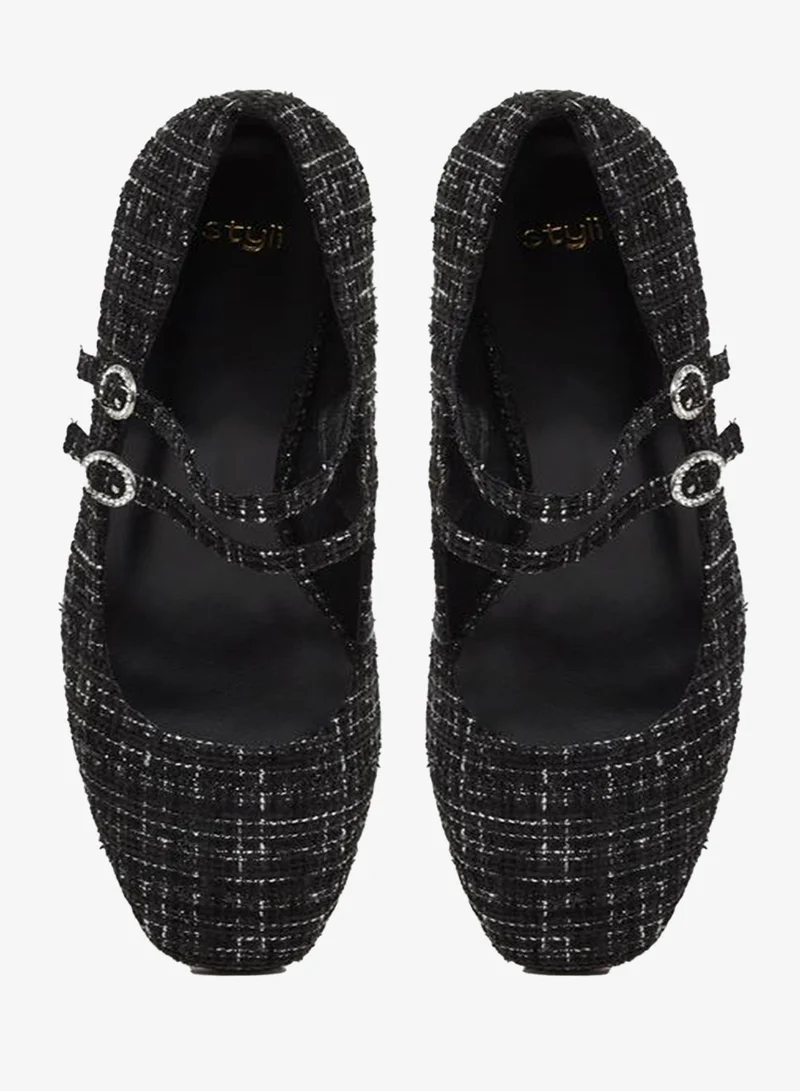 Styli Black Black Tweed Block Heel Mary Jane Shoes for Women | Best Price UAE
