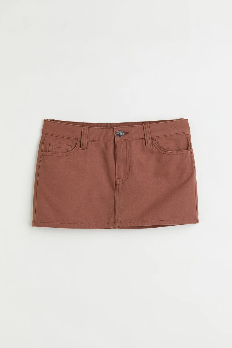 اتش اند ام تنورة ميني