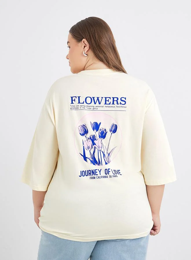 ستايلي تيشيرت واسع بمقاس كبير وأكمام مبالغ فيها