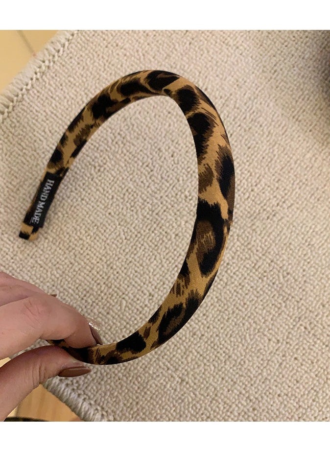 Mark Fairwhale Simple Temperament Wide Edge Headband 