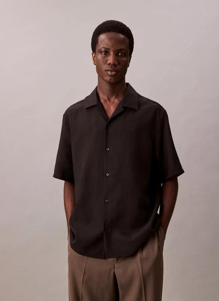 كالفن كلاين Linen Blend Short Sleeve Shirt