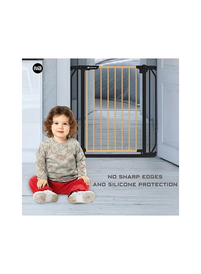 نيوبريز بوابة أمان أوتوماتيكية للأطفال من فيرمي | 75-85 سم (حتى 115 سم) + ملحقات 10/20 سم | بوابة أطفال عريضة للسلالم والمداخل | بوابة ضغط بدون حفر