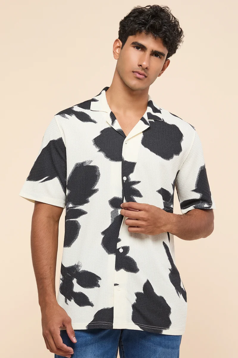 أر أند بي Patterned Shirt with Reverse Collar and Short Sleeves