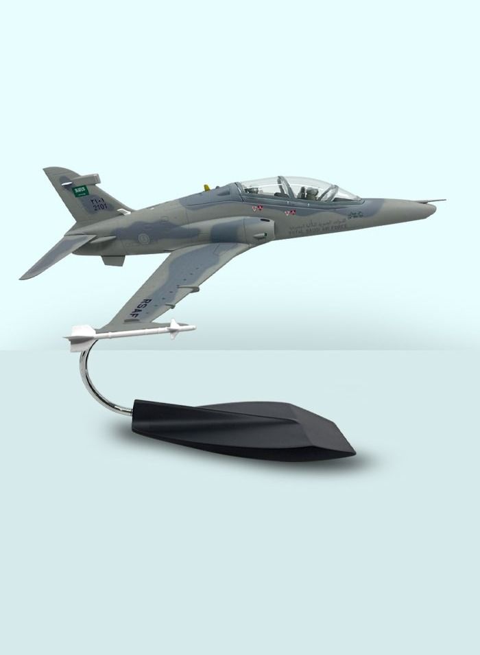 فايتر جيفتس HAWK 165 RSAF Resin Model 1:48 Scale - Image 1