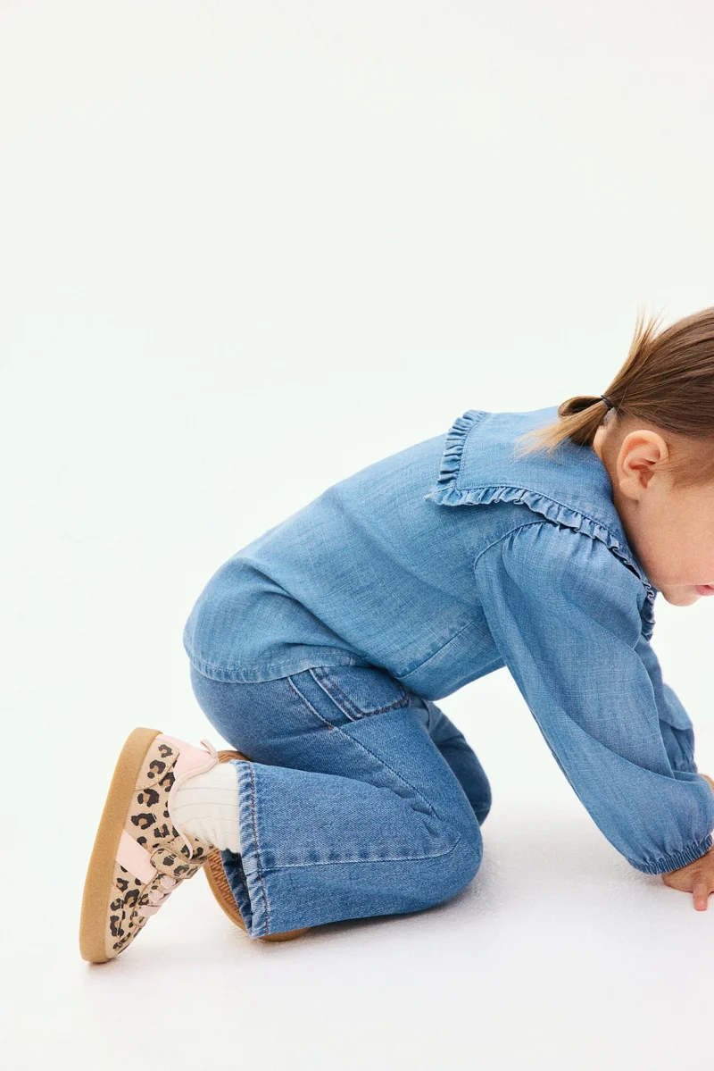 H&M Flared leg Jeans