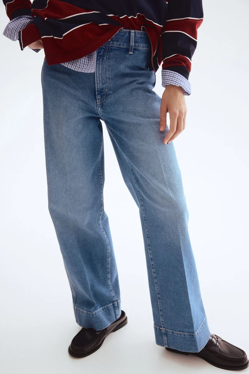 اتش اند ام جينز بساق واسعة وخصر عالي