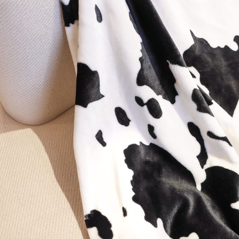 HSEEC Cow Print Blanket Warm Plush Cute Black Cow Throw Blanket Soft Fleece Flannel Lightweight Throw Blankets Sofa Couch Bed Travel Cow Bedding Room Decor for Kids Teens Adults 40"x50" - Image 3