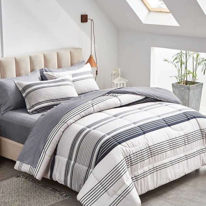 OMBRE BOHO STRIPED BED IN A BAG 6 PIECES TWIN SIZE GREY N NAVY BLACK STRIPES ON WHITE COMFORTER SHEET SET 1 COMFORTER 1 FLAT SHEET 1 FITTED SHEET 2 PILLOW SHAMS 1 PILLOWCASE