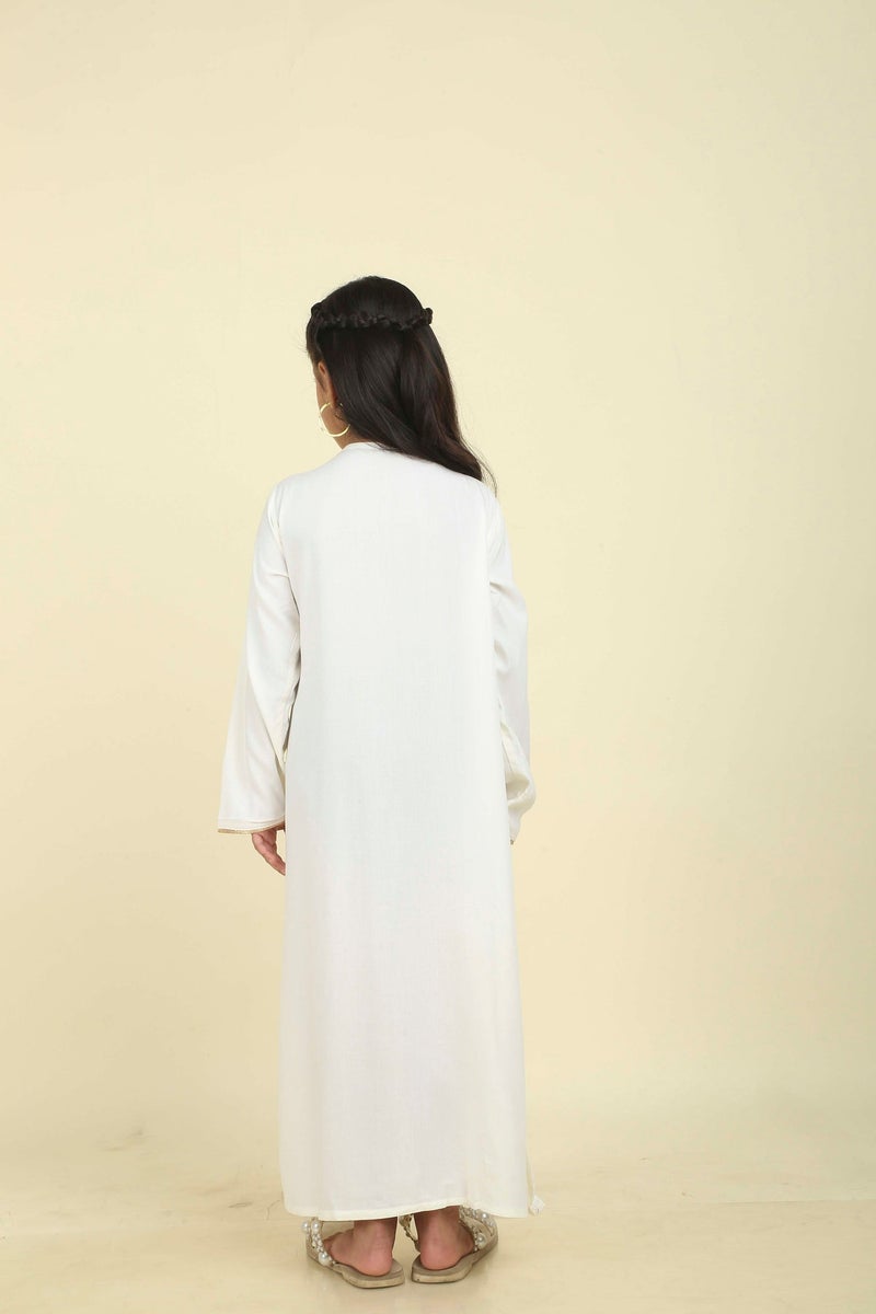 HANA & SARA Girls Arabic Jalabiya – Elegant White Embroidered Long Dress with Traditional Neck Work - Image 3