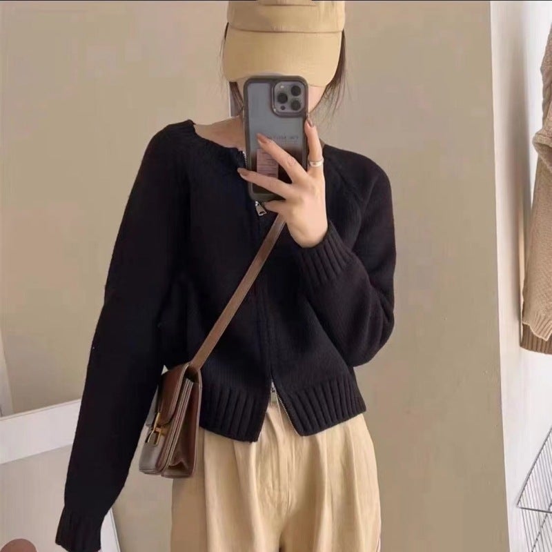2024 Fall Winter Grey Loose Zip-up Knit Sweater Jacket for Women Black  - Image 1