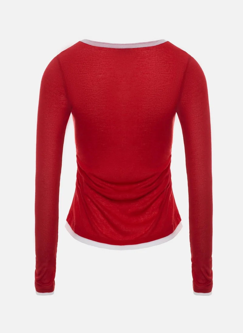 Lichi Dual longsleeve with buttons on the collar