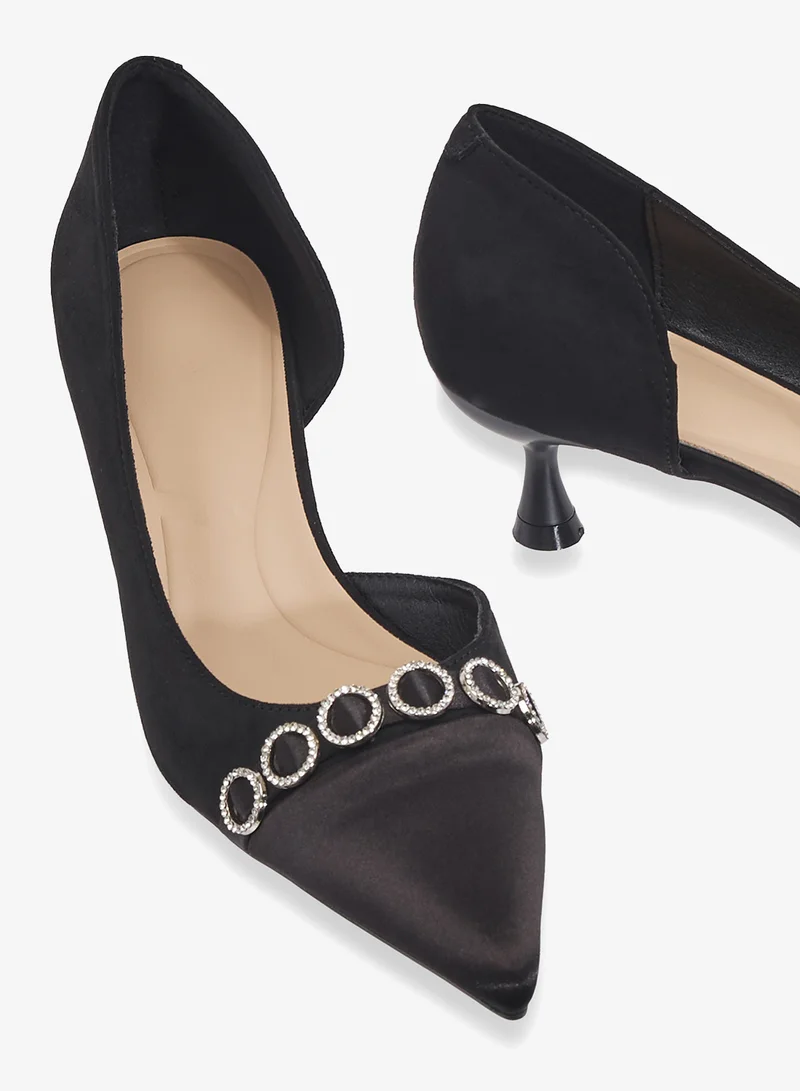Khizana Black classic_pumps for Women | Best Price UAE