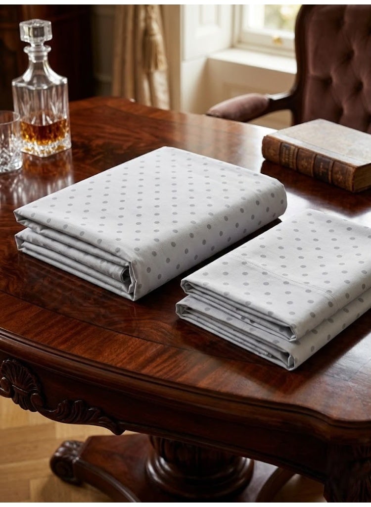 3-Piece 150 GSM Microfiber King Size Bed Sheet Set - Classic Polka Dot Print, Includes 1 Flat Sheet (270x250 CM) & 2 Pillowcases (50x75 CM) - Image 5