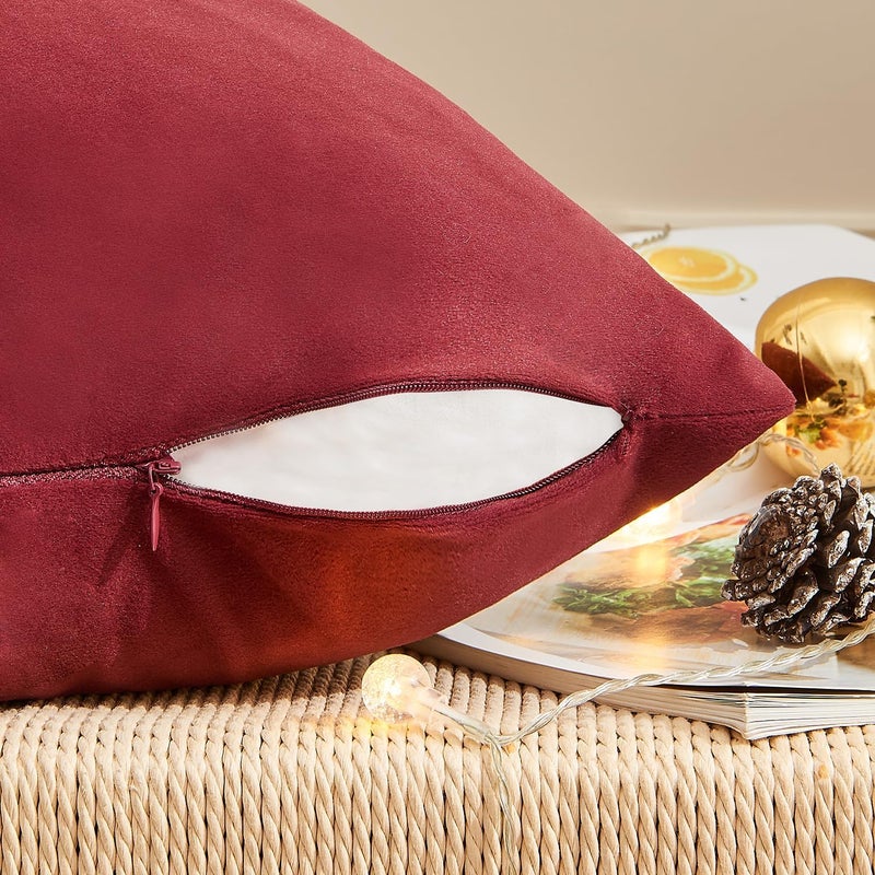 GriNeed أغطية وسائد عيد الميلاد العنابية مجموعة من قطعتين مقاس 22x22 بوصة لأغطية وسائد الرمي، أغطية وسائد مخملية ناعمة باللون الأحمر النبيذي لعيد الميلاد للأريكة والأسرّة وغرفة المعيشة، ديكور منزلي حديث - Image 5