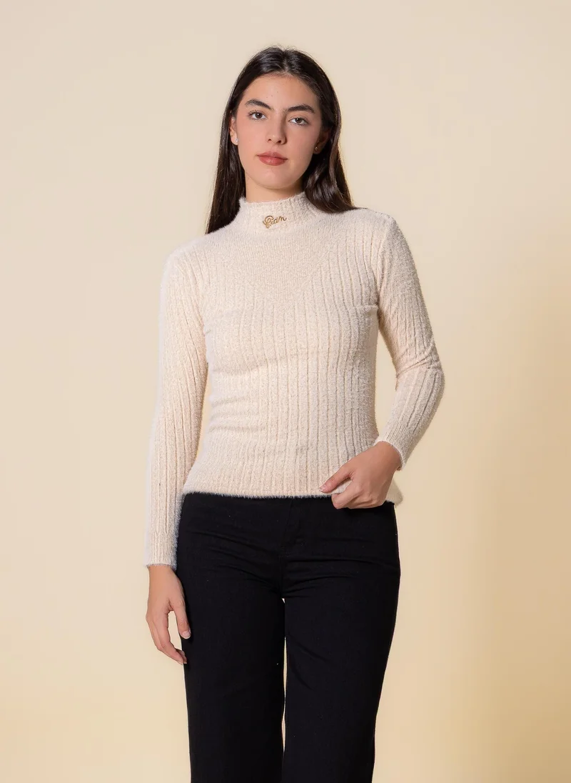 SHAPES DETAILED SOFT KNITTED TOP