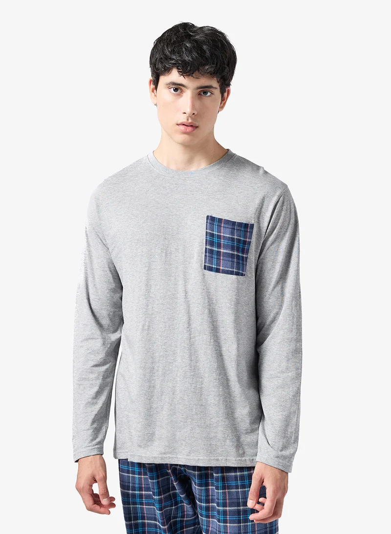 Seventy Five  Printed Long Sleeve T-Shirt And Checked Pyjamas Set for Men | Best Price UAE