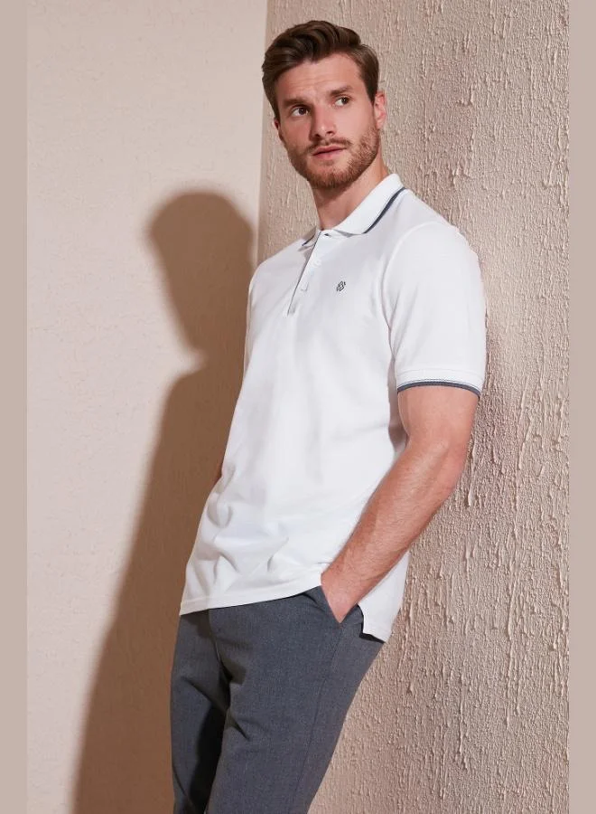 بوراتي تيشيرت بولو قطن % بقصة عادية