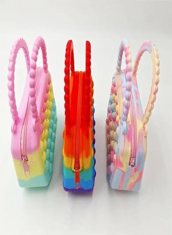 LARYNX حقيبة كروسبودي صغيرة من السيليكون من LARYNX Pop It بألوان قوس قزح، مزودة بحزام قابل للتعديل، إكسسوار أنيق للأطفال (14 × 16.5 × 5 سم، متعددة الألوان، قطعة واحدة) - Image 2