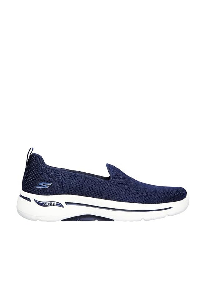 SKECHERS أحذية سكيشرز النسائية جواك أرتش فيت - غريتفل، كحلي/أبيض، 9.5 - Image 1