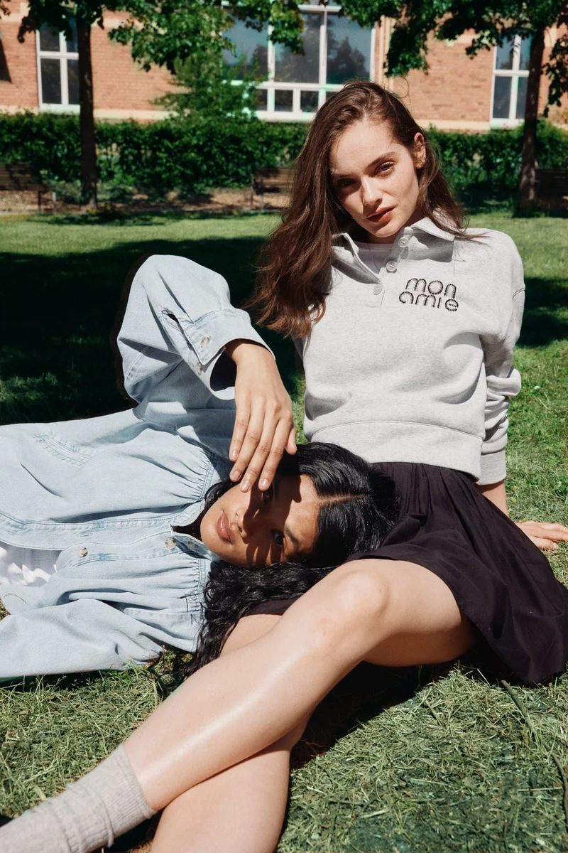 اتش اند ام تي-شيرت بولو واسع