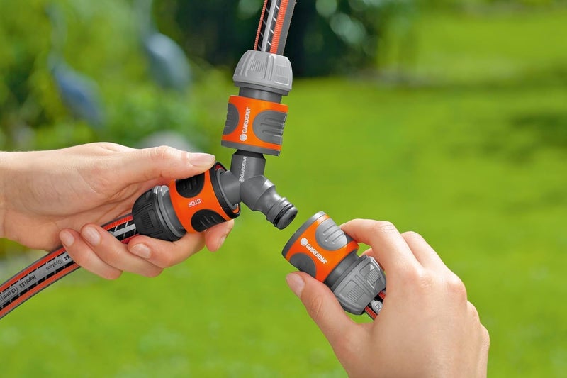 Gardena Y-Coupling 3-Way in Grey Packed Up - Image 3