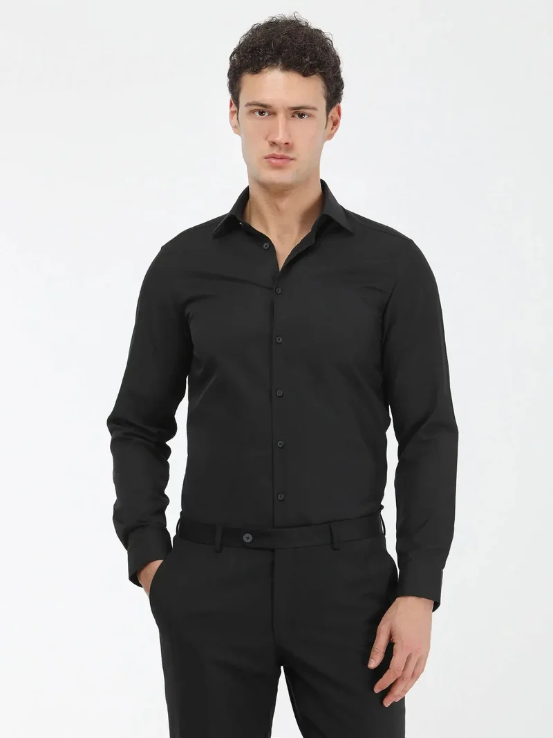 Kip Black Plain Slim Fit Weaving Classical Cotton Blended Shirt