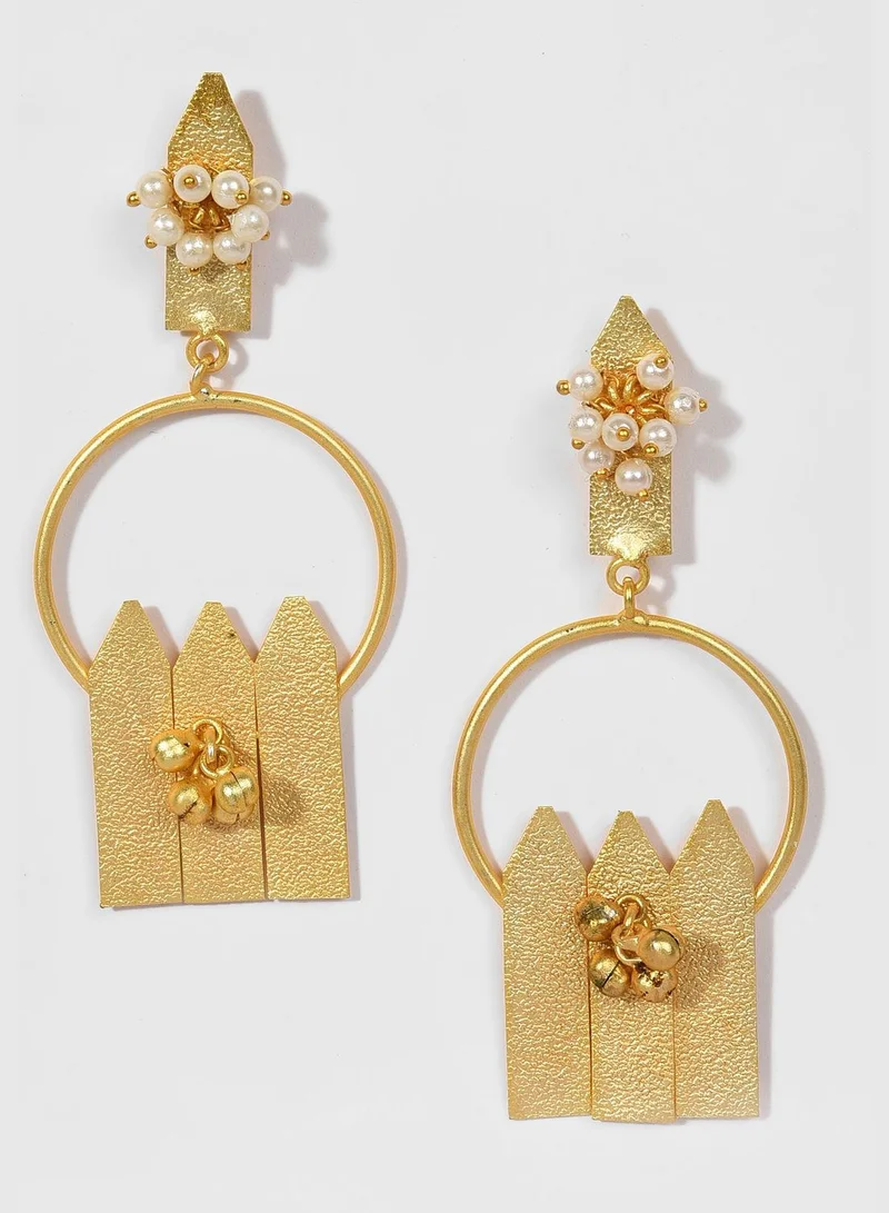 SOHI Gold Plated Pearls Necklace and Earrings Set