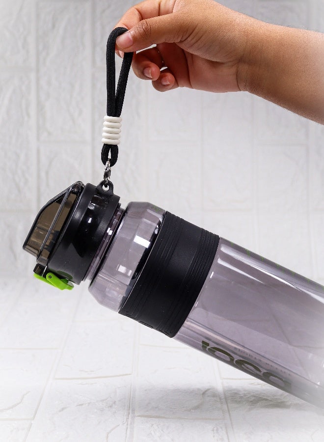 توشيونيكس زجاجة مياه رياضية IdeaKettle مع شفاطة سعة 1500 مل، مصنوعة من البلاستيك الخالي من مادة BPA، مع غطاء قابل للقفل، وحزام حمل، ومؤشر لمستوى الماء بالملليلتر والأونصة، زجاجة مانعة للتسرب وقابلة لإعادة الاستخدام للصالة الرياضية والمدرسة والسفر والمكتب والترطيب في الهواء الطلق - Image 4