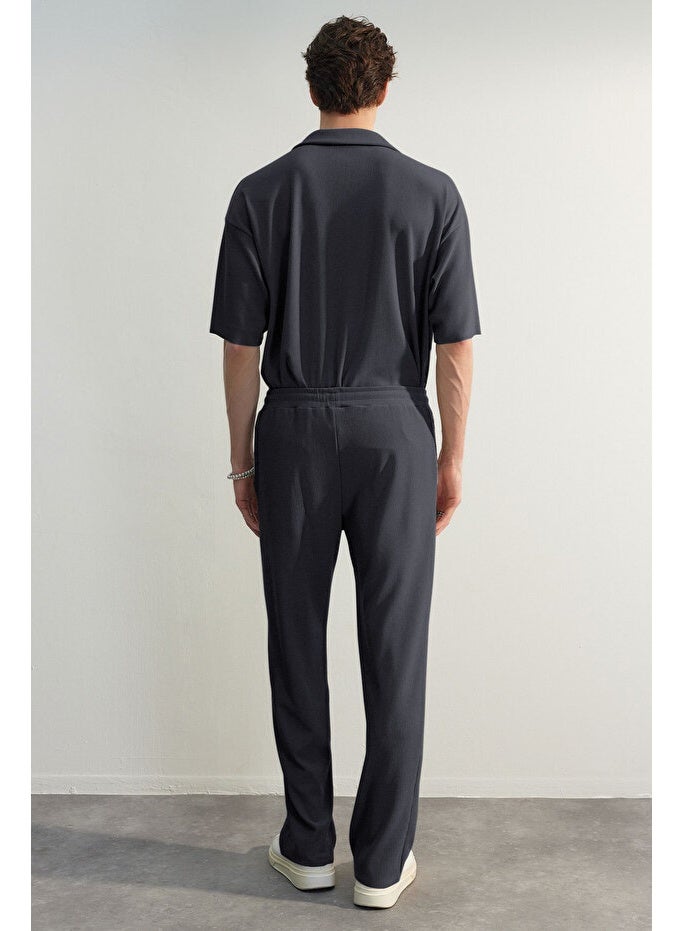 trendyol Limited Edition Dark Grey Oversize/Wide Fit Textured Anti-Wrinkle Polo Neck T-Shirt TMNSS23PO00020 - Image 3