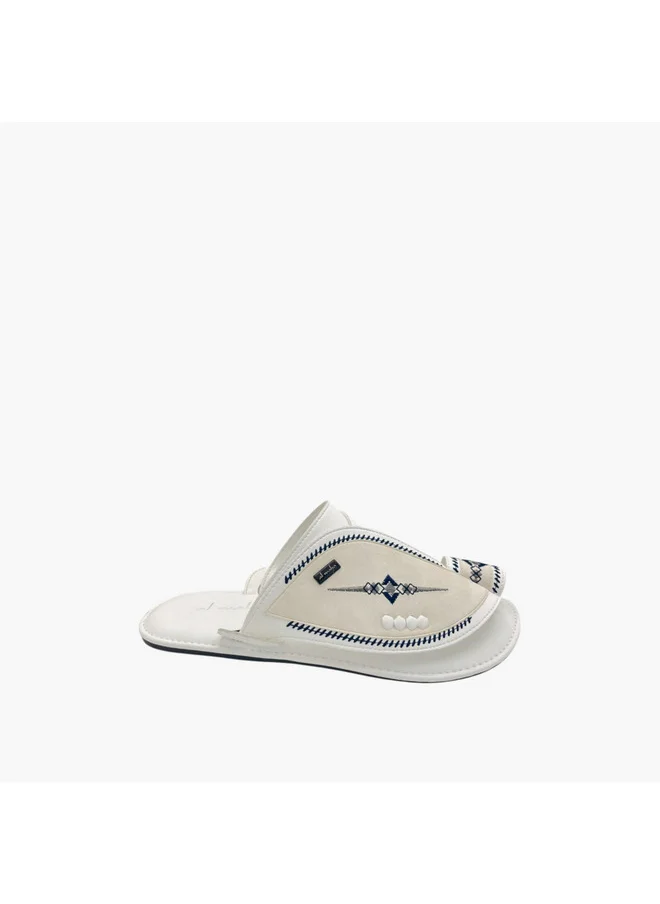 الواحة Men's Embroidered Slip-On Arabic Sandals