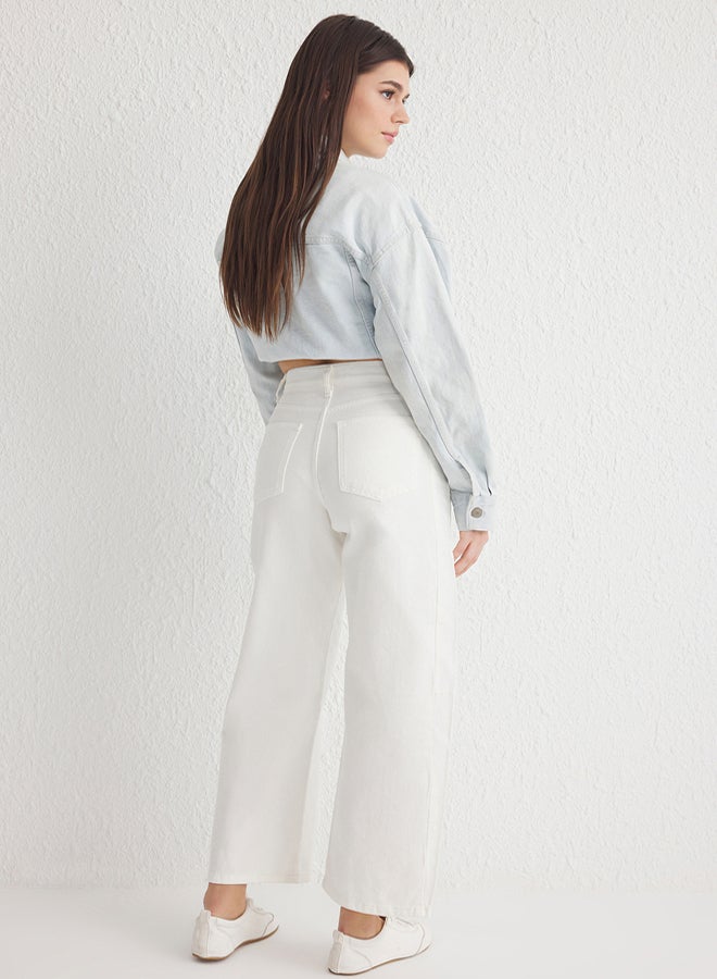 trendyol White Stitch Detail High Waist Barrel Baggy Jeans - Image 4