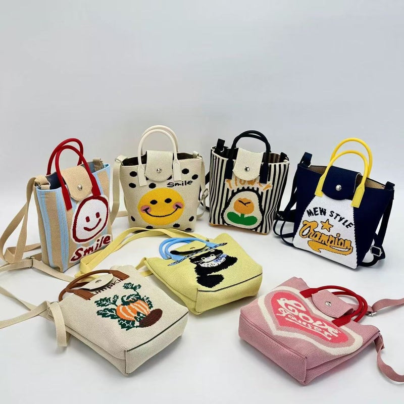 Korean Style Cute Cartoon Knitted Crossbody Handbag Phone Bag Bucket Bag - Image 1