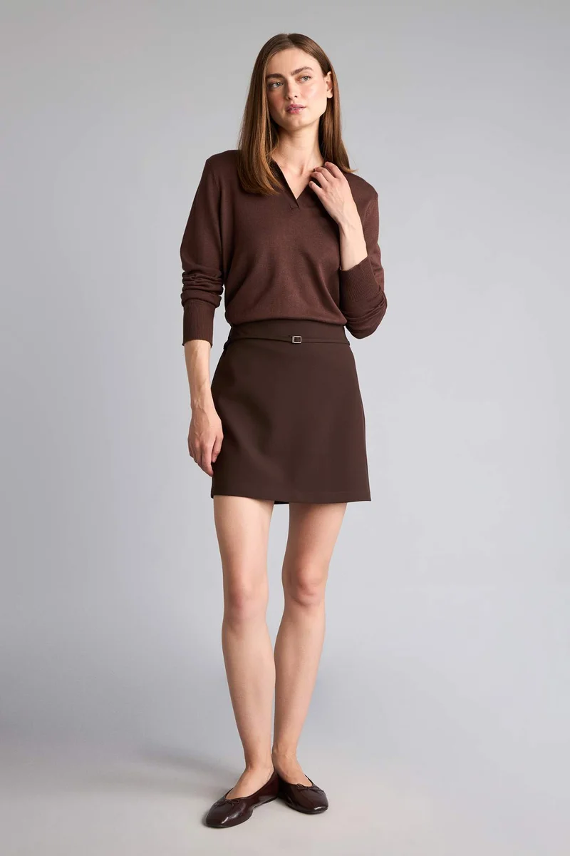 ديفاكتو A Cut Normal Waist Mini Skirt