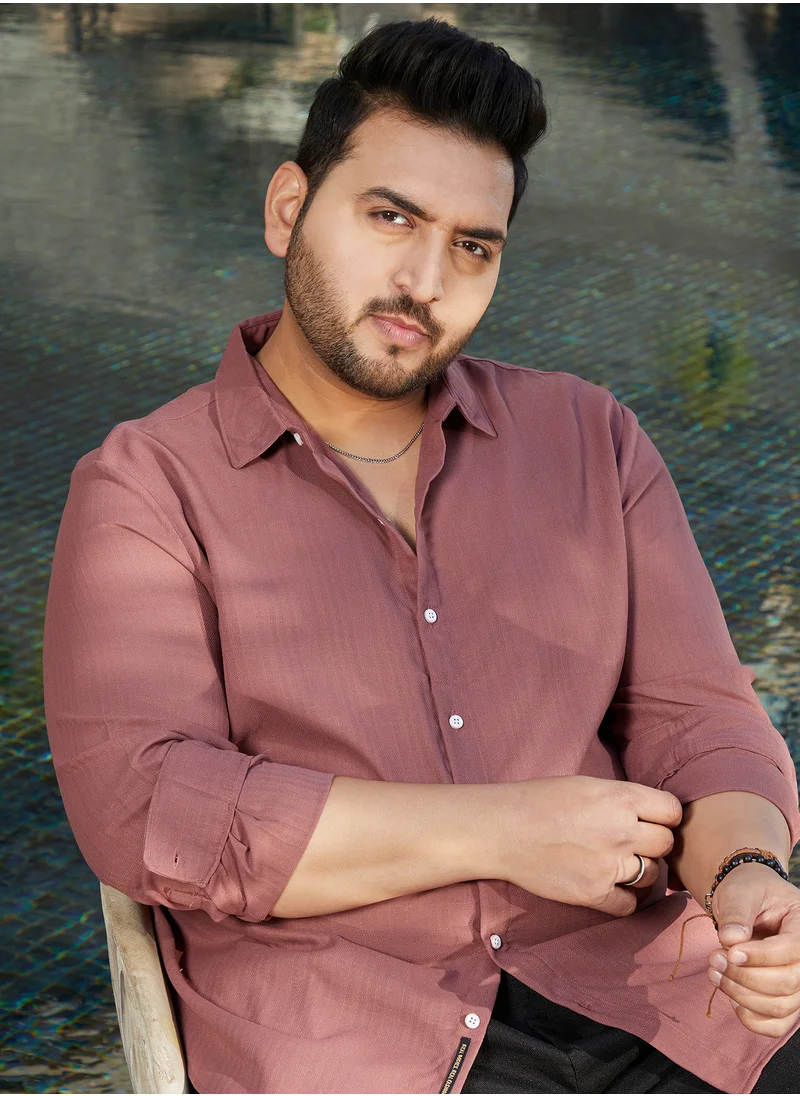 انستافاب بلس Instafab Plus Men's Wine Red Solid Button Shirt For Casual Wear | Spread Collar | Long Cuffed Sleeves | Button Closure | Plus Size Shirt Crafted With Comfort Fit For Everyday Wear