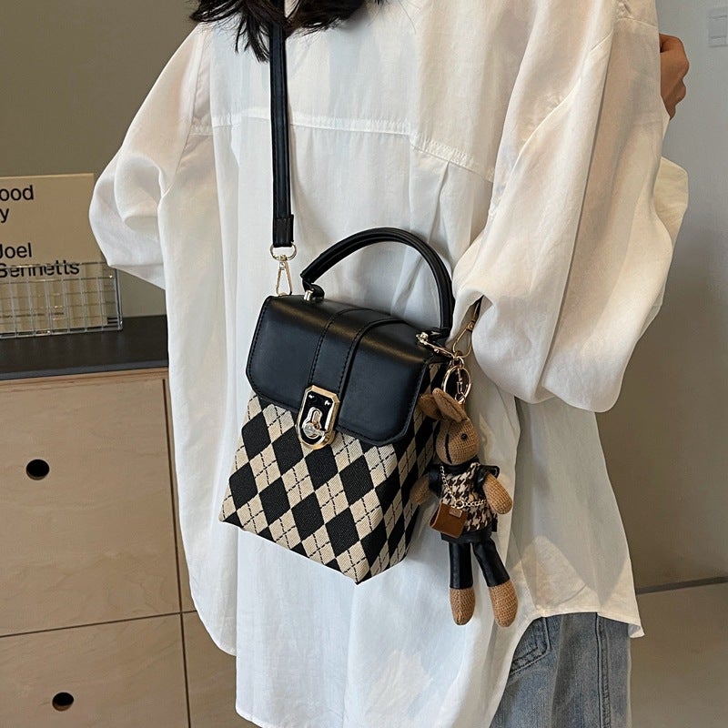 Women'S Bag Korean Style Small Satchel Women'S All-Match Fashion Niche Messenger Bag Mobile Phone Bag Popular Internet Celebrant Explosions - Image 5