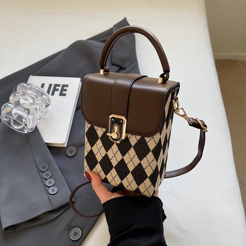 Women'S Bag Korean Style Small Satchel Women'S All-Match Fashion Niche Messenger Bag Mobile Phone Bag Popular Internet Celebrant Explosions - Image 1