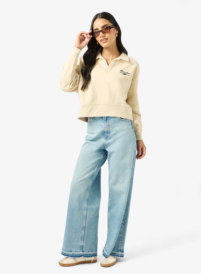 GUESS Notched Collar Crop Sweaatshirt - Image 4