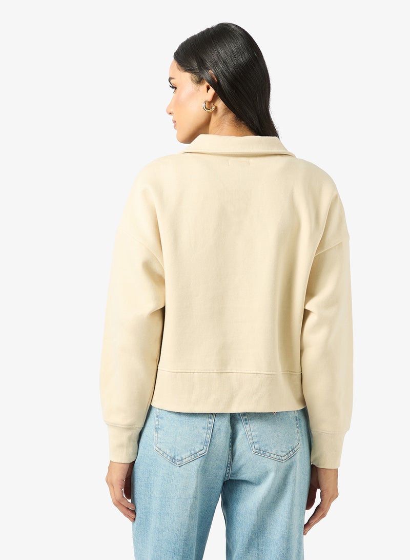 GUESS Notched Collar Crop Sweaatshirt - Image 2