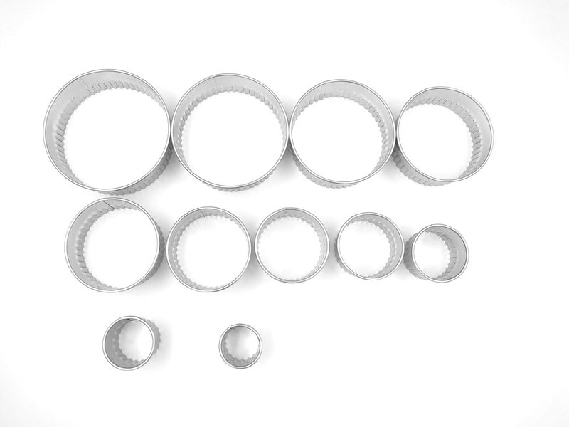 JOKUMO 11 Piece Graduated Sizes Fluted Edge Round Pastry/Cookie Cutter Set Heavy Duty 18/8 304 Stainless Steel – Metal Engrave Size –Tin Storage Box for Scones, Pastries, Baking, Desserts, Muffins, - Image 2