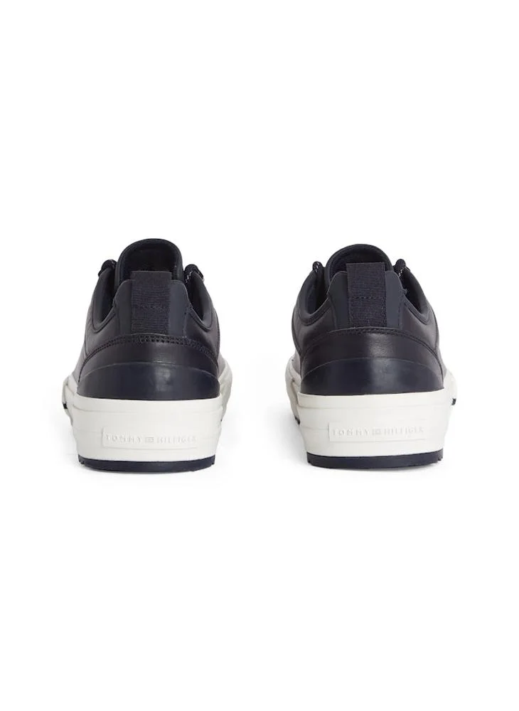 تومي هيلفيغر Lace Up Low Top Sneakers