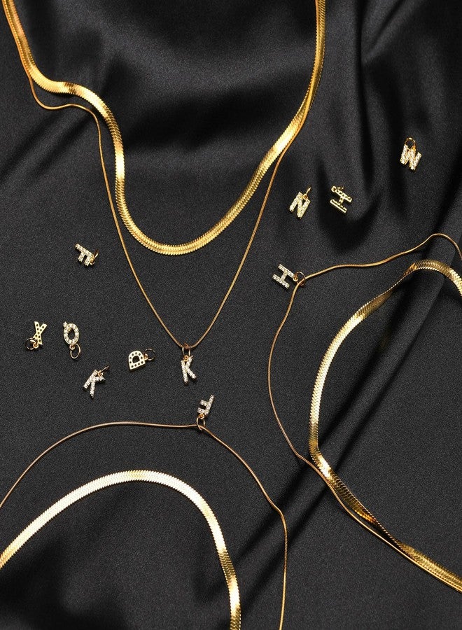 ايشواريا تعليقة حرف M من الزركون مطلية بالذهب عيار 18 قيراطًا من آيشواريا (قطعة واحدة) | قلادة أبجدية للنساء والفتيات | تعليقات حجرية للقلائد والأساور | هدية مجوهرات مقاومة للماء والتشوه - Image 4