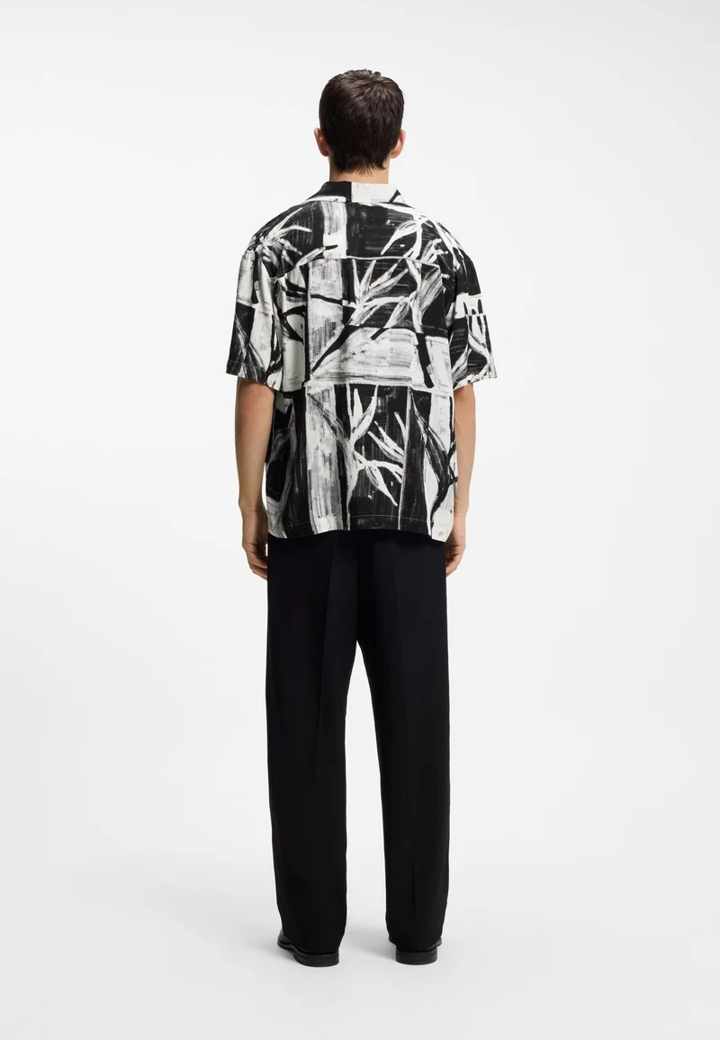 هوجو Oversized-fit printed shirt with camp collar