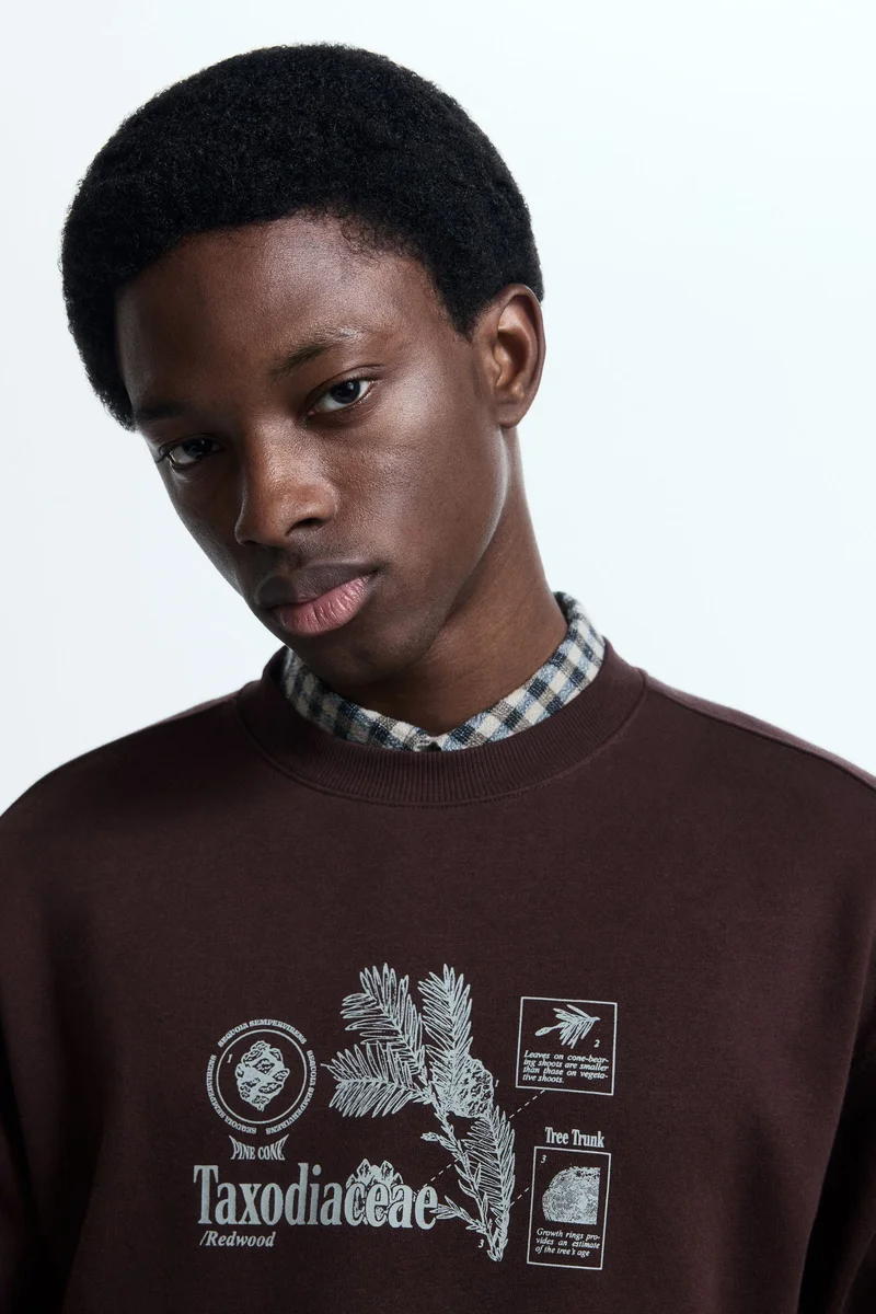 اتش اند ام بلوزة من القطن السميك بقصة مريحة