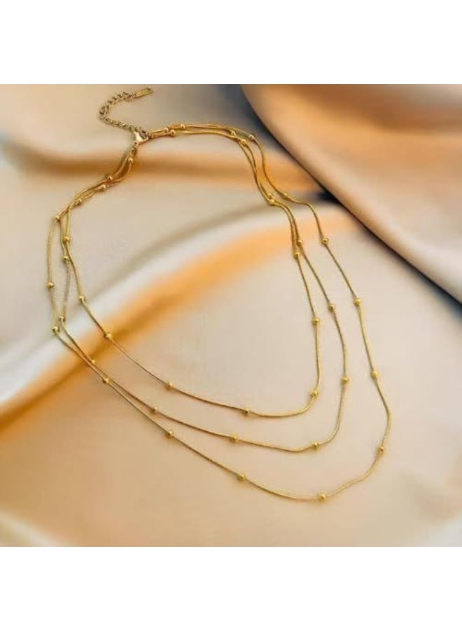 عقد نسائي متعدد الطبقات باللون الذهبي – تصميم أنيق وبسيط يناسب جميع الإطلالات اليومية والسهرات – مقاوم للبهتان وخفيف الوزن - Image 2