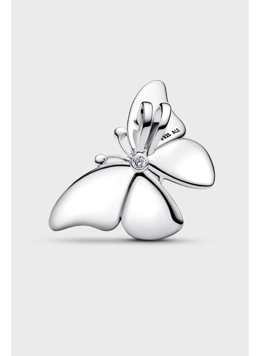 باندورا Oversized Butterfly Charm