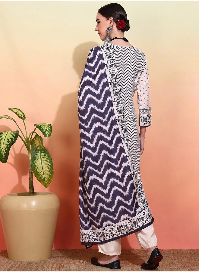 DW House of Pataudi Ethnic Motif Embroidered Kurta & Trouser With Dupatta by Styli  - Image 2