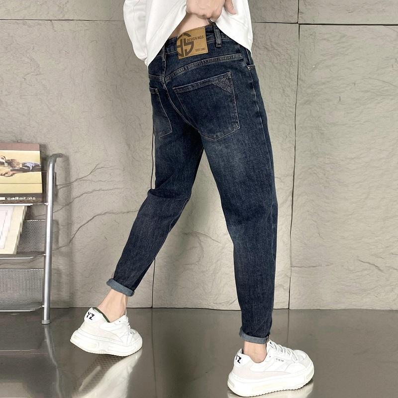 Unisex Classic Denim Jeans Loose Fit Daily Outdoor Wear - Image 5