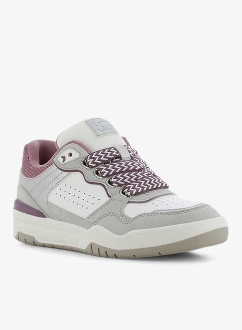 اس جي سنيكرز نسائي برباط وكاحل منخفض بتفاصيل متباينة