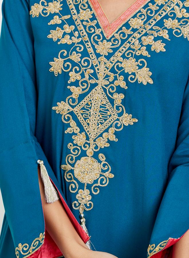 ستايلي أميرة جلابية زرقاء مطرزة - - Image 3