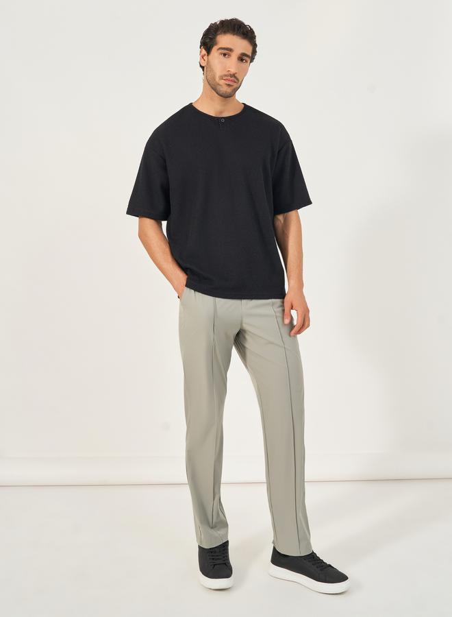 Styli Oversized Honeycomb Textured Knit T-Shirt  - Image 3